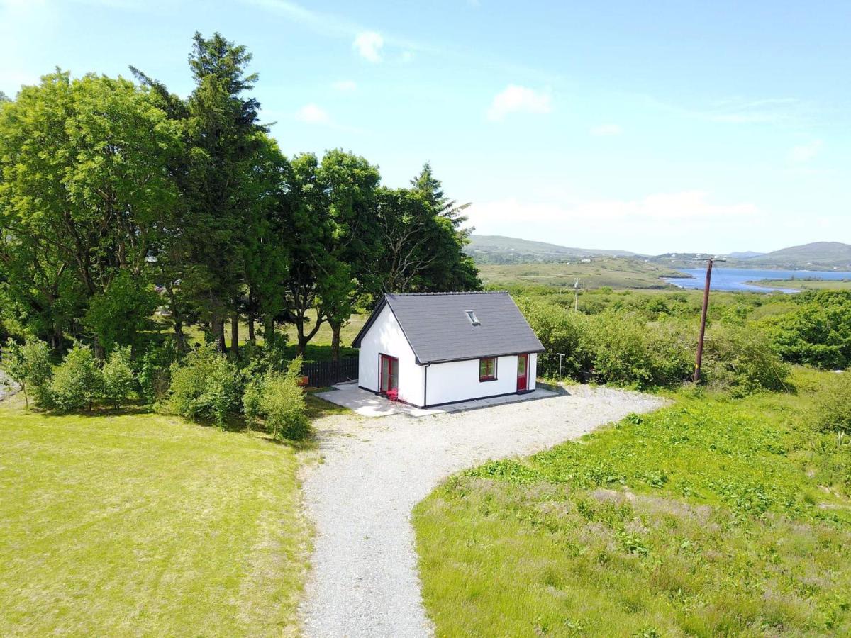 Red Deer Cosy Apartment In Letterfrack Connemara ภายนอก รูปภาพ