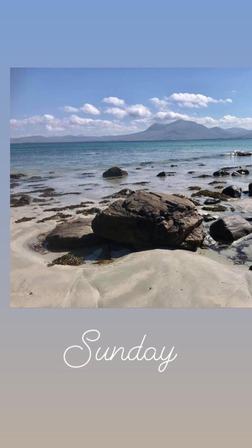 Red Deer Cosy Apartment In Letterfrack Connemara ภายนอก รูปภาพ